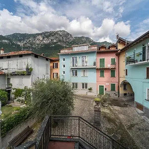 Casa Royale Terra Apartment Lierna